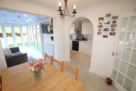 3 bedroom detached house for sale, Selsey Avenue, Clacton on Sea