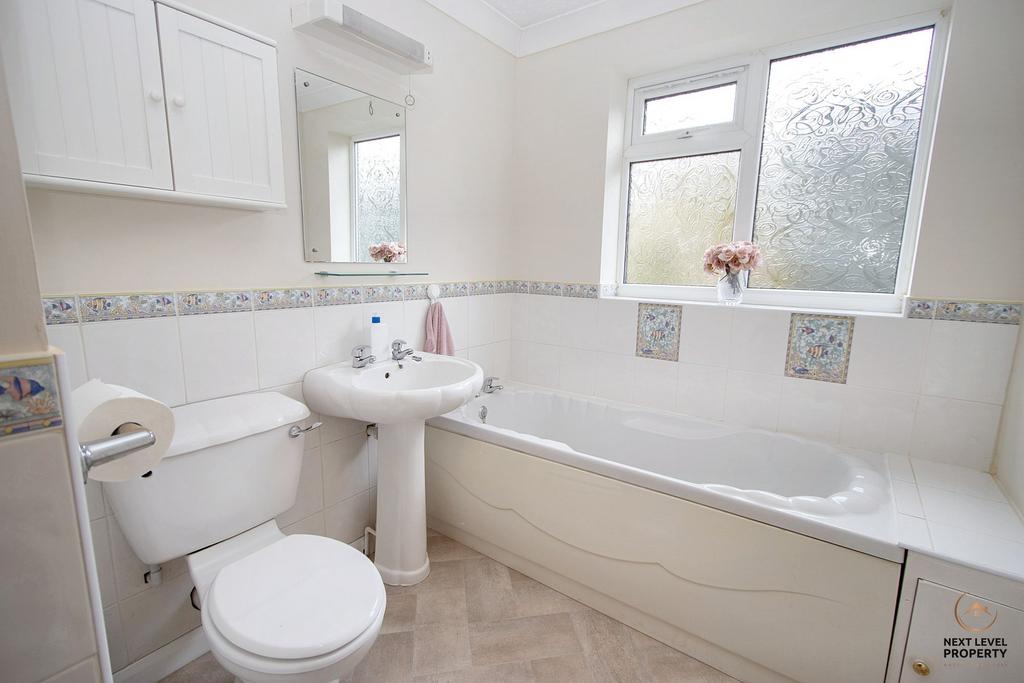 Annexe Bathroom