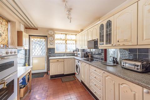 3 bedroom semi-detached house for sale, Nuns Lane, St. Albans