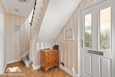 19 Chippingfield, Harlow, CM17 0DH