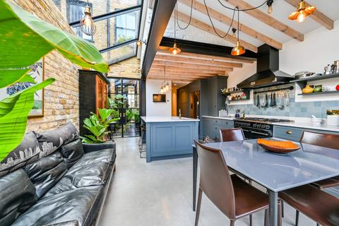 undefined, Highbury Hill, Highbury, London, N5