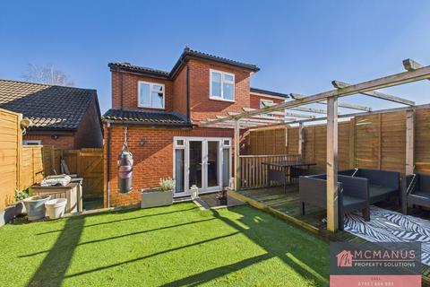 4 bedroom semi-detached house for sale, Skylark Corner, Stevenage SG2