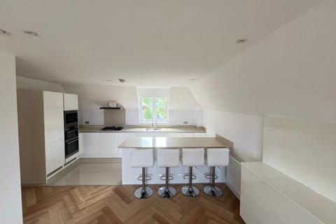 3 bedroom apartment to rent, Guardhouse Way, London NW7