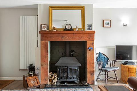3, Winders Hill Cottages Quarry Road, Godstone, RH9 8DQ