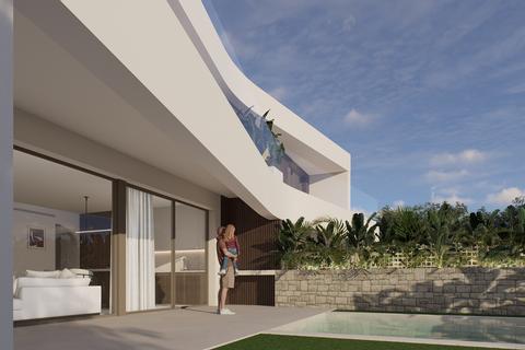 3 bedroom house, Av. de Polonia
