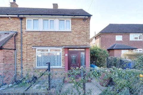 2 bedroom end of terrace house for sale, Cullen Square, South Ockendon RM15