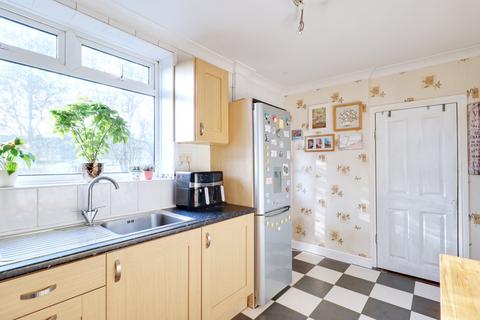 59 Cullen Square, South Ockendon, RM15 6AD