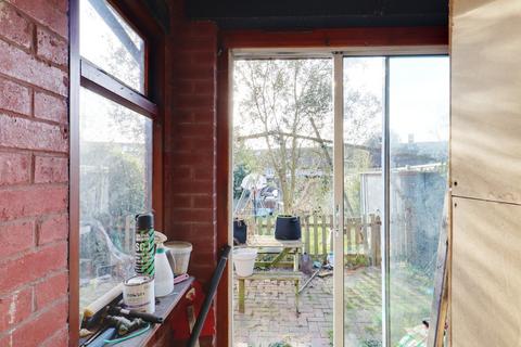 59 Cullen Square, South Ockendon, RM15 6AD