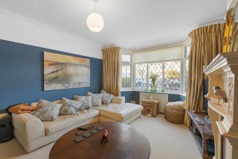 138 Boston Manor Road, Brentford, TW8 9LN
