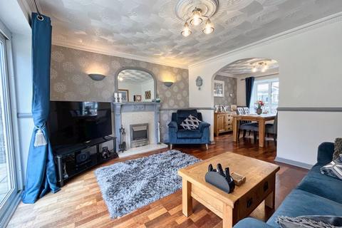 4 bedroom detached house for sale, The Meadows, Cimla, Neath, SA11 3XF