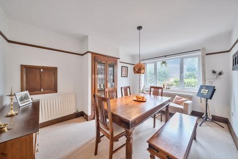 4 bedroom detached house for sale, Pampisford Road, Purley