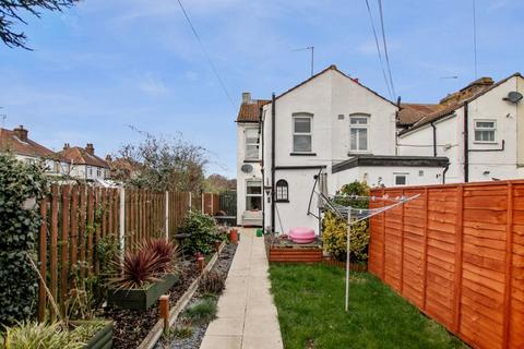 2 bedroom cottage for sale, Tredegar Road, Wilmington