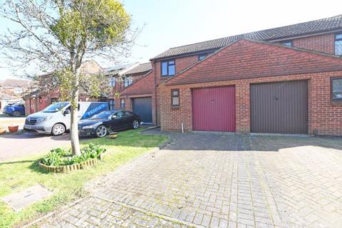 3 bedroom terraced house for sale, The Quern, Tovil, Maidstone, Kent