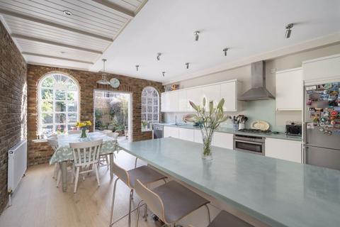 4 bedroom terraced house for sale, Wendell Road W12