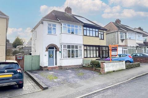 101 Burland Avenue, Wolverhampton, WV6 9JG
