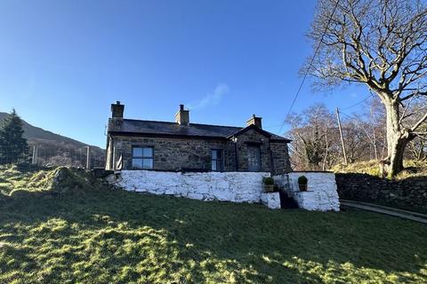 2 bedroom cottage for sale, Llanberis, Gwynedd