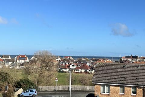 2 bedroom apartment for sale, Cysgod Y Bryn, Rhos on Sea