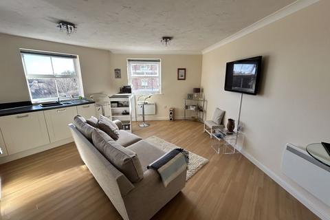 2 bedroom apartment for sale, Cysgod Y Bryn, Rhos on Sea