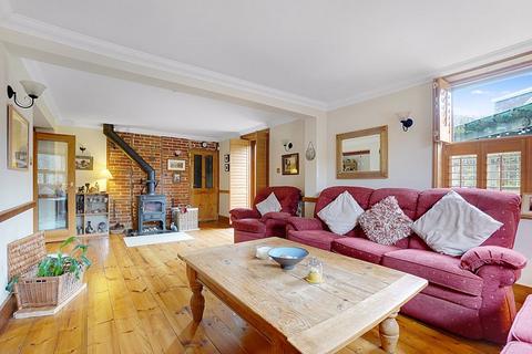 4 bedroom character property for sale, Bekesbourne Hill, Canterbury CT4