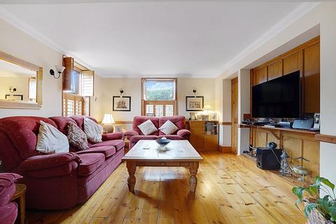 4 bedroom character property for sale, Bekesbourne Hill, Canterbury CT4