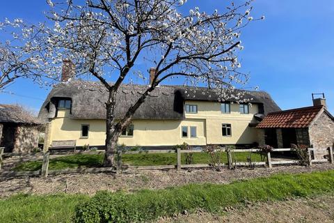 4 bedroom country house for sale, Brettenham Road, Rattlesden