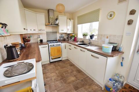 27 Oak Close, Exminster, Exeter, EX6 8ST