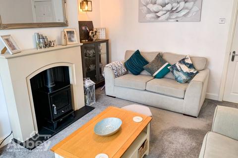 2 Llys Dwfnant, Melincourt, Neath, SA11 4BH