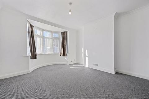 1 bedroom maisonette for sale, Blenheim Road, Harrow