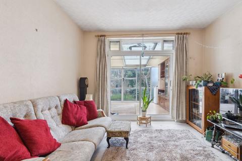22 Manor Avenue, Northolt, UB5 5BZ