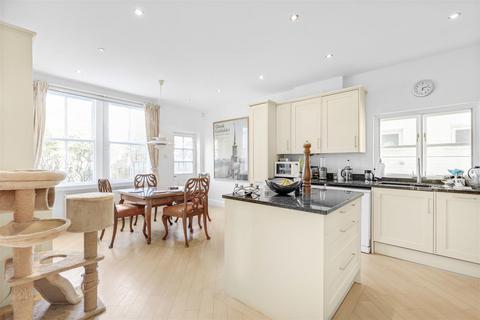 5 bedroom semi-detached house for sale, Leinster Avenue, East Sheen, London