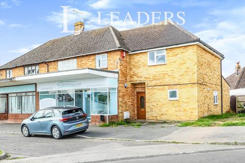 4 bedroom semi-detached house to rent, Little Park Avenue, Bedhampton