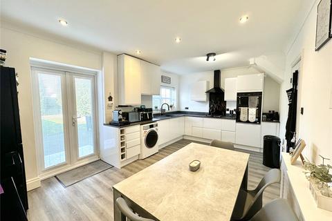 3 bedroom end of terrace house for sale, Farmfield, Ashton Upon Mersey M33