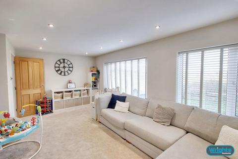 322 Marsh Road, Hilperton Marsh, Trowbridge, BA14 7PL