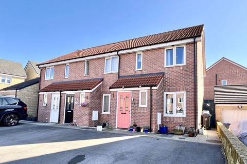 2 bedroom end of terrace house for sale, Travers Close, Calne SN11
