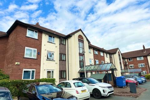 2 bedroom apartment to rent, Canterbury Gardens, Salford