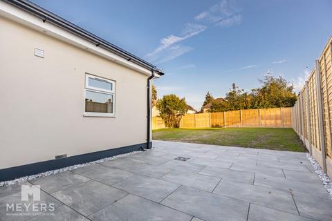 4 bedroom detached bungalow for sale, Ashridge Avenue, Northbourne, BH10