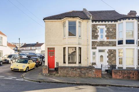 2 bedroom semi-detached house for sale, Avonleigh Road, Bedminster