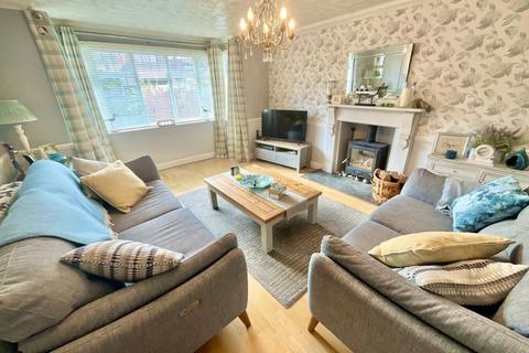 4 bedroom detached house for sale, Hengistbury Road, Hengistbury Head