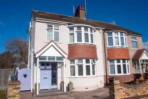 3 bedroom semi-detached house for sale, Bailey Road, Leigh-On-Sea SS9