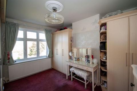 61 Bailey Road, Leigh-on-sea, SS9 3PJ