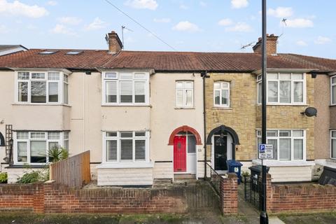 4 bedroom house for sale, Montague Road, Hanwell, W7