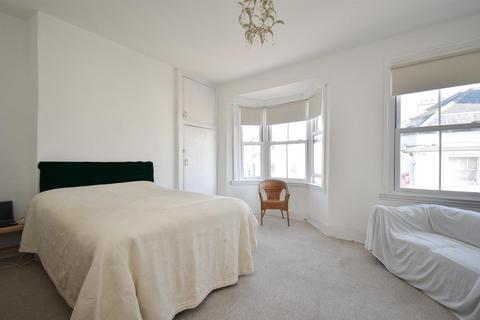 3 bedroom maisonette for sale, London Road, St. Leonards-On-Sea