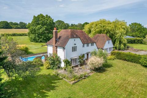 4 bedroom detached house for sale, Potters Lane, Hawkhurst, Kent, TN18 5BB