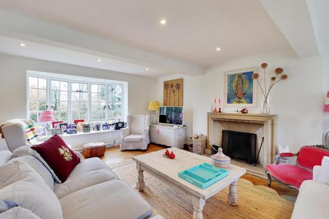 4 bedroom detached house for sale, Potters Lane, Hawkhurst, Kent, TN18 5BB