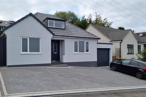 30 Richfield Road, Bushey, WD23 4LB