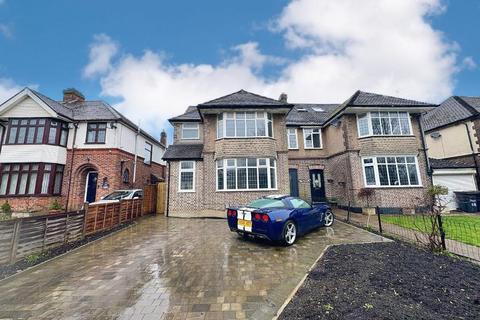 7 bedroom semi-detached house for sale, New Bedford Road, Luton, Bedfordshire, LU3 1LW
