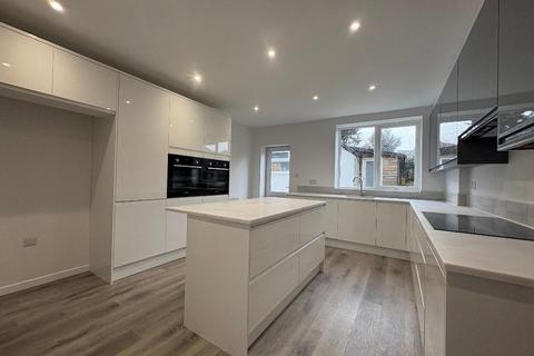 7 bedroom semi-detached house for sale, New Bedford Road, Luton, Bedfordshire, LU3 1LW