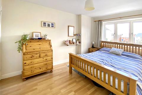 12 Everett Place, Tiverton, EX16 6UN
