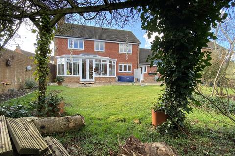 12 Everett Place, Tiverton, EX16 6UN