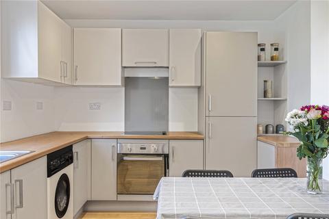 6 Lullingstone Crescent, Orpington, BR5 3EB